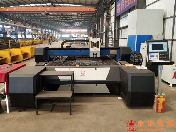 CNC laser cutting machine